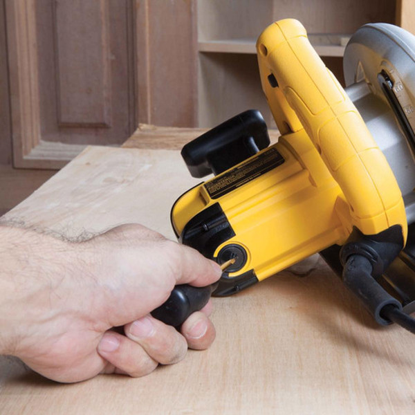 SERRA CIRCULAR 185MM COM 1400W DEWALT - DWE560B2 220V