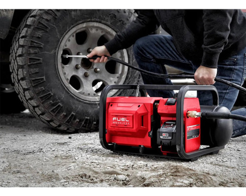 COMPRESSOR DE AR BATERIA 18V C/7,5L MILWAUKEE - 2840-20