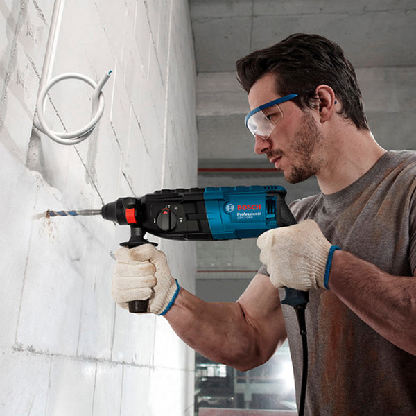 MARTELETE DE IMPACTO COM 820W COM MALETA BOSCH - GBH2-24 06112A02D0000 127V