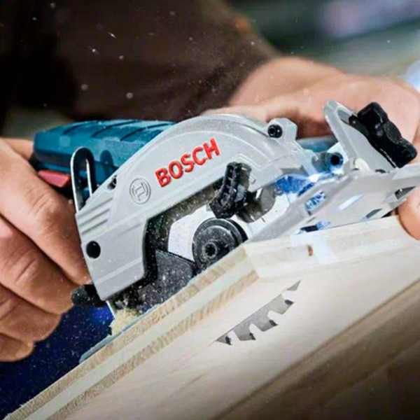 MINI SERRA CIRCULAR 12V SIMPLES GKS 12V-26 BOSCH - 06016A1001000