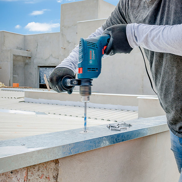 FURADEIRA BOSCH DE IMPACTO 1/2'' - 13MM COM 550W - GSB 550 220V