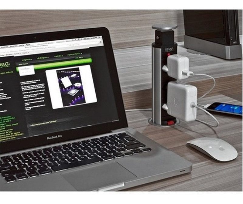 TORRE MULTIPLUG COM 03 TOMADAS SEM USB RENNA - 3.650.7297 PRETA