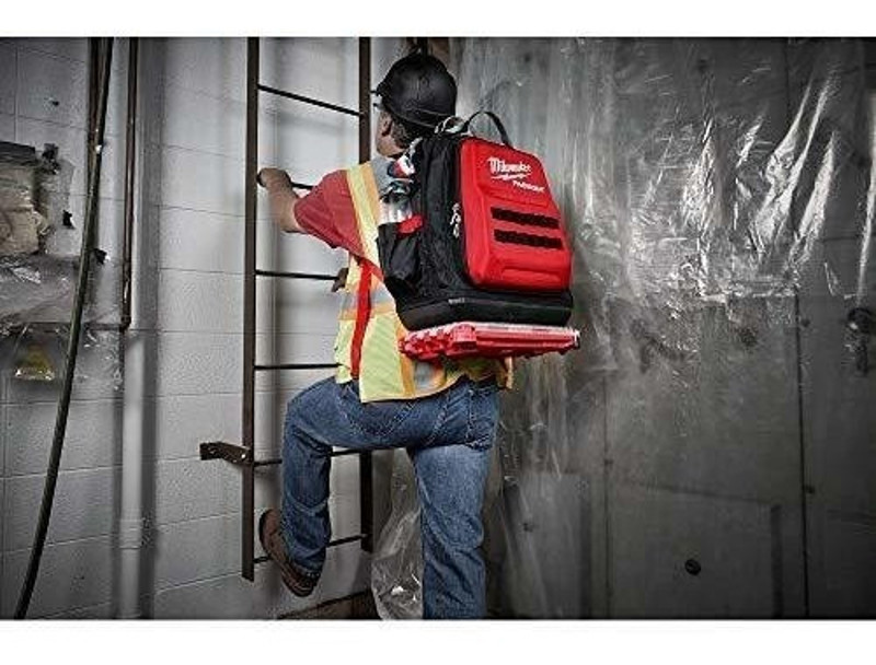 BOLSA E MOCHILA DE FERRAMENTAS PACKOUT MILWAUKEE - 48-22-8301