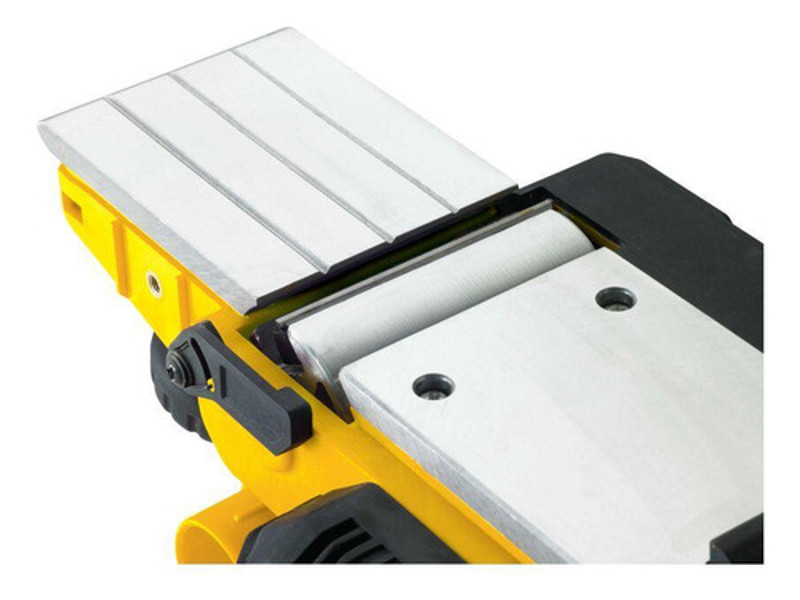 PLAINA ELETRICA 0 - 2.5MM COM 750W STANLEY - STPP7502 220V