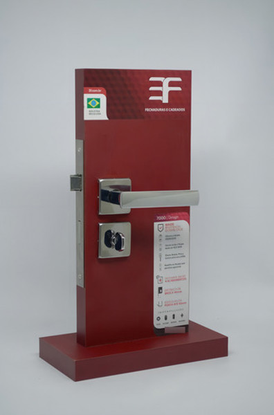 FECHADURA DE BANHEIRO "117" COM ROSETA QUADRADA 3F - 740B117CR CROMADA