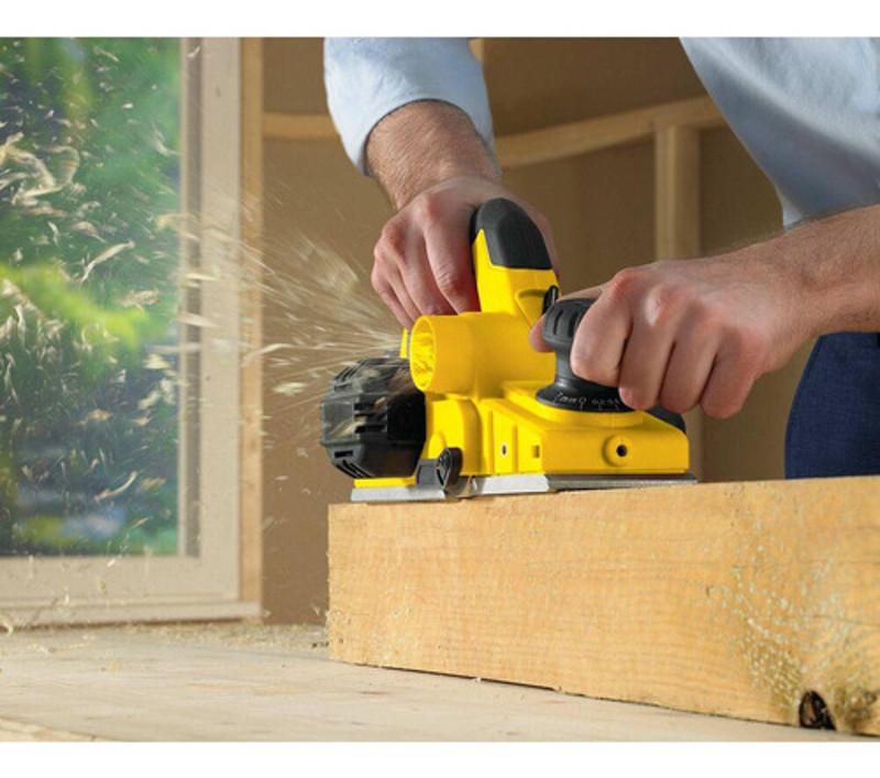 PLAINA ELETRICA 0 - 2.5MM COM 750W STANLEY - STPP7502 220V