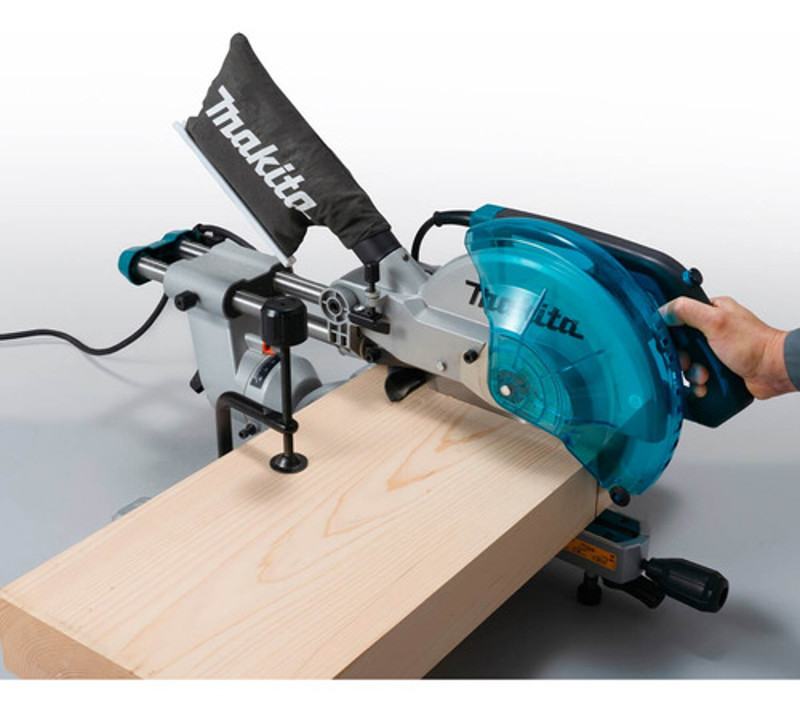 SERRA MEIA ESQUADRIA 10" COM 1450W E BRACO TELESCOPICO MAKITA - LS1110F 220V