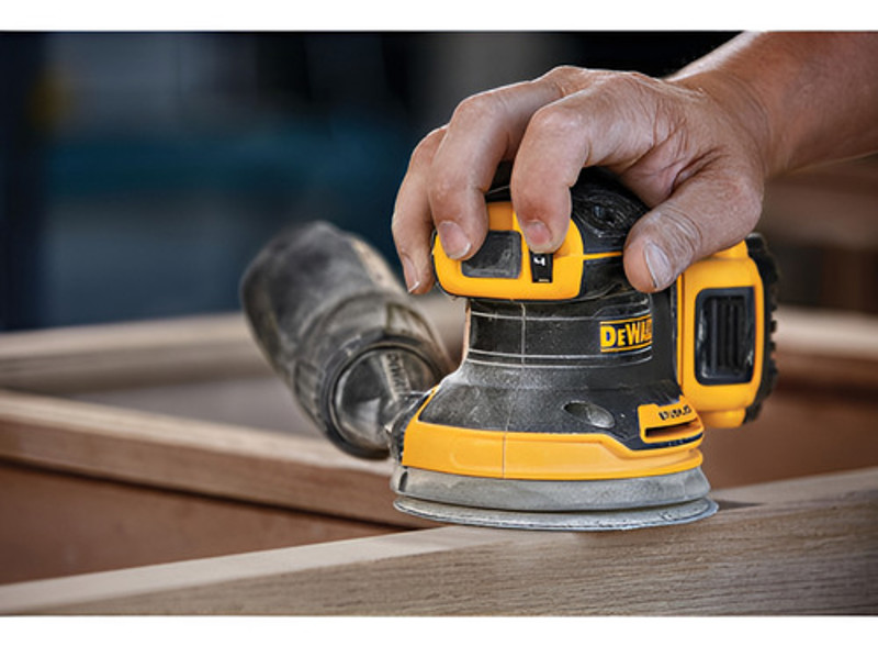 LIXADEIRA ORBITAL VELCRO BATERIA 20V DEWALT - DCW210B