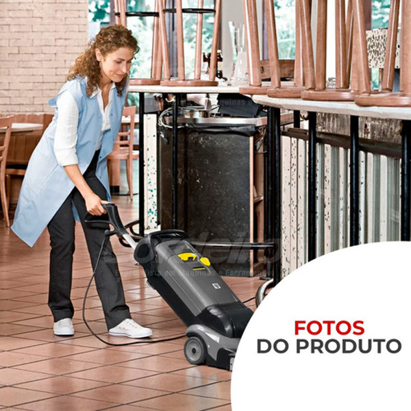 LAVADORA E SECADORA ELETRICA DE PISO COM 820W KARCHER - BR 30/4 C PROFISSIONAL - 9.398-624.0