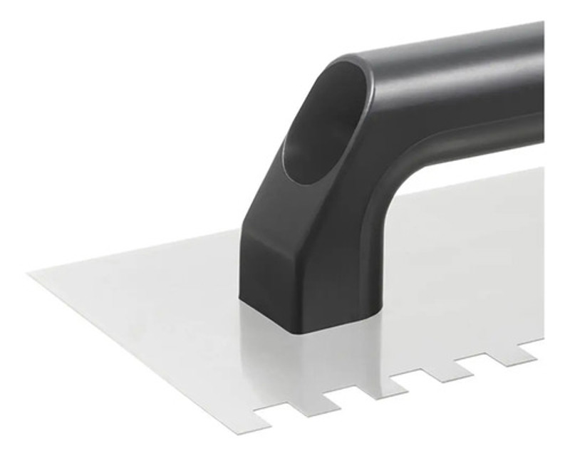 DESEMPENADEIRA DE ACO CABO PLASTICO - DENTADA COM 26CM CORTAG - 60958