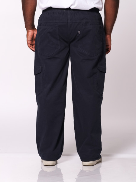 Calça Macaw 7868 Azul Marinho Plus Size Sarja