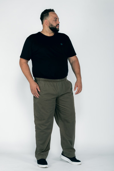 Calça Macaw 7563 Verde Plus Size Sarja Cor:verde;tamanho:gg