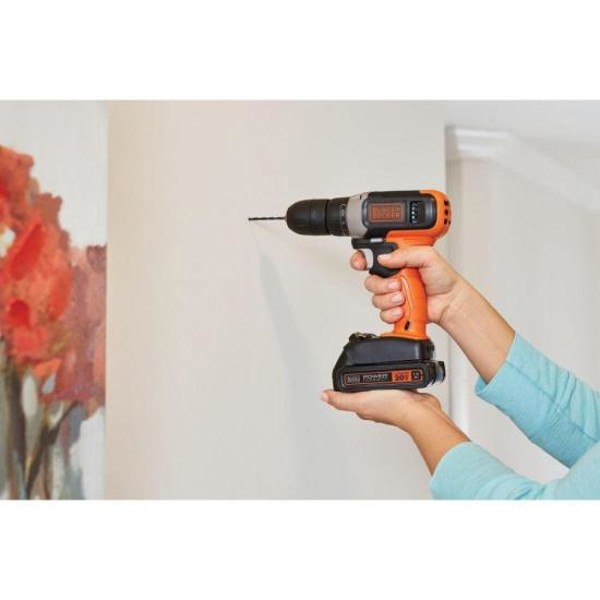 Parafusadeira/Furadeira 3/8" Black Decker BCD702C1-BR 20v Bivolt