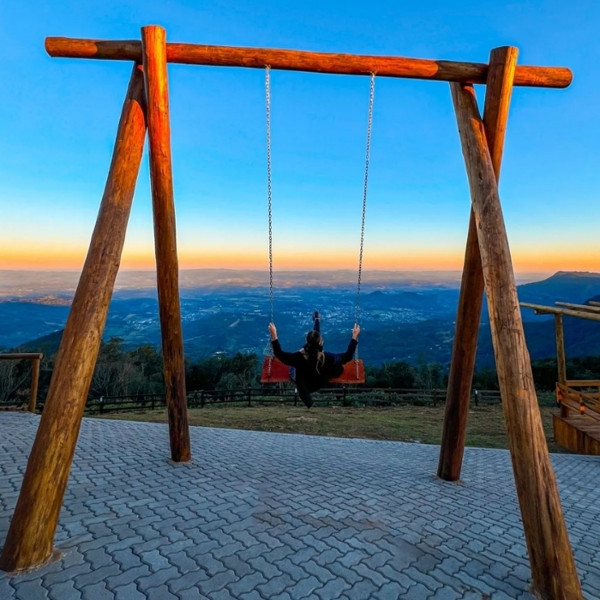 Tour Rota das Nuvens