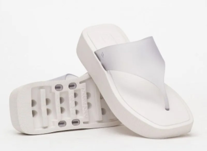 Chinelo Petite Jolie Key PJ7674