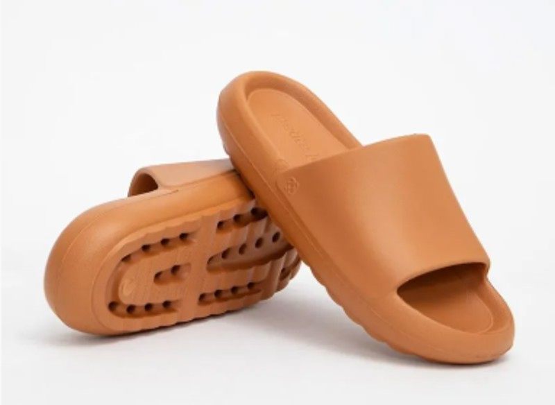 Chinelo Nuvem Petite Jolie Hug PJ7639