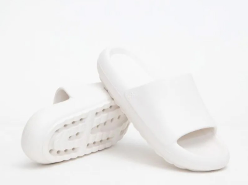 Chinelo Nuvem Petite Jolie Hug PJ7639