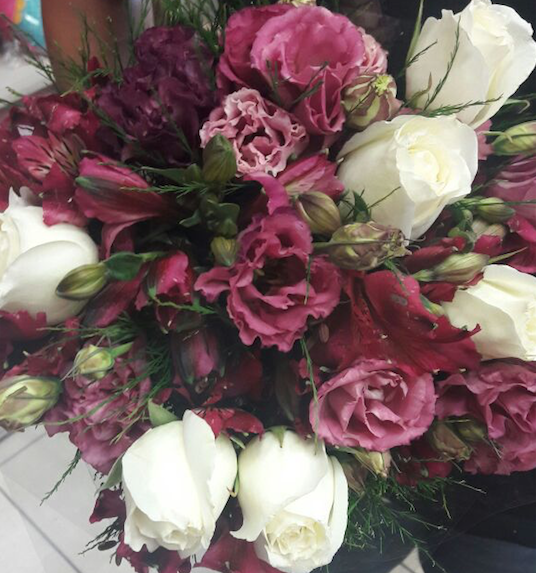 Floricultura Mossoró: flores online, buquês e cestas | Isabela Flores