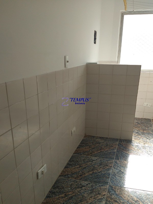 Apartamento à venda com 3 quartos, 65m² - Foto 5