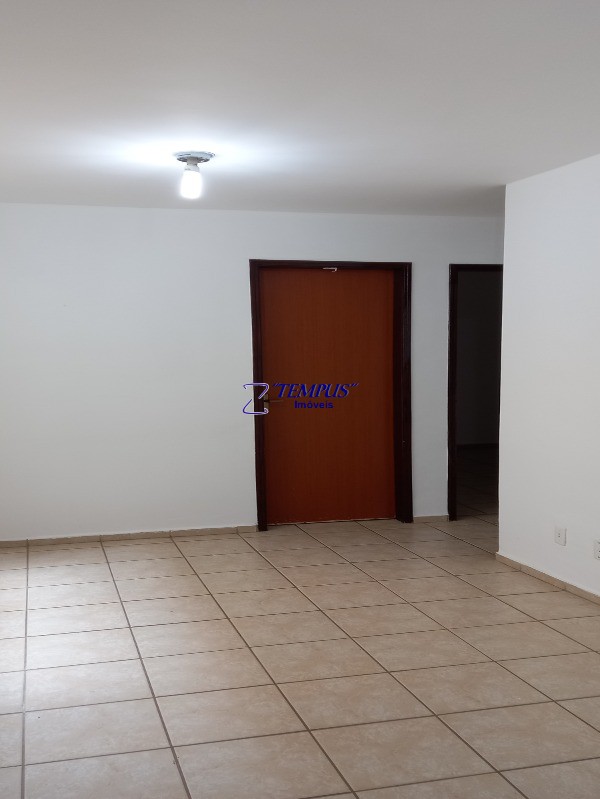Apartamento à venda com 2 quartos, 46m² - Foto 4