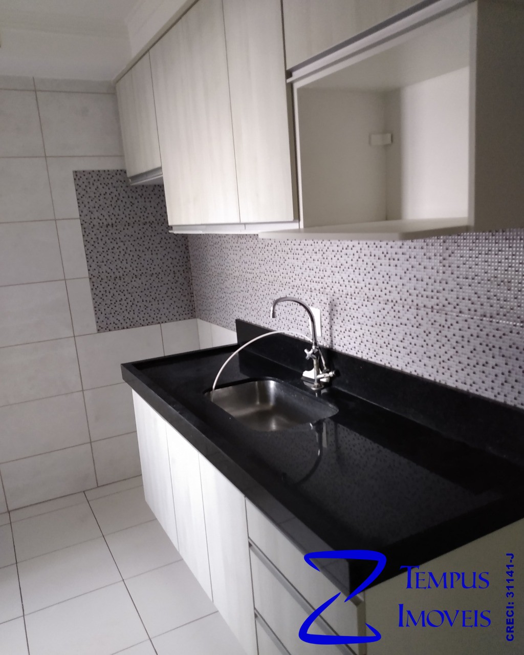 Apartamento à venda com 3 quartos, 83m² - Foto 15