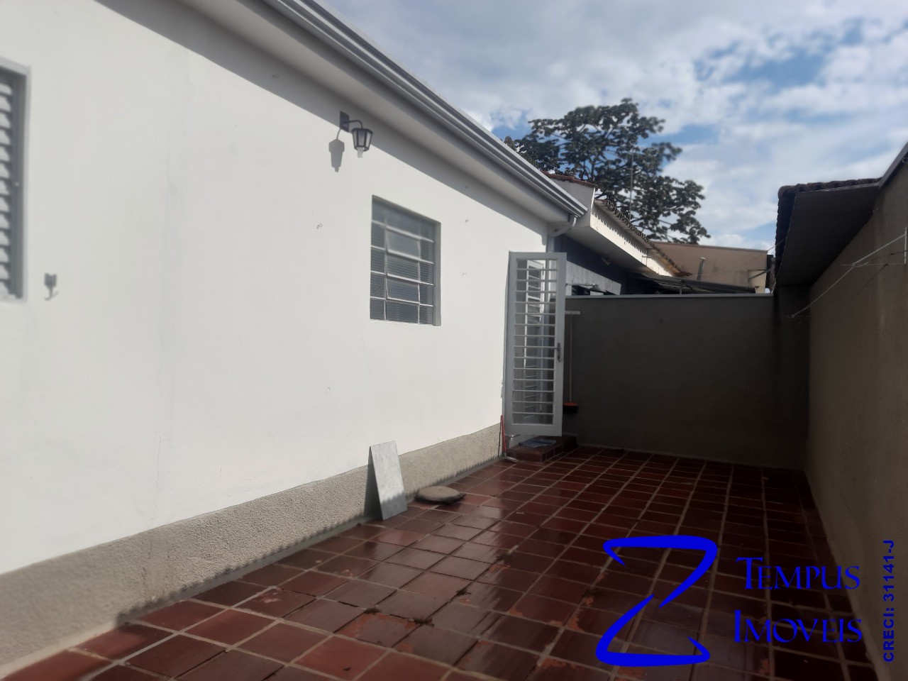 Casa para alugar com 1 quarto, 40m² - Foto 1