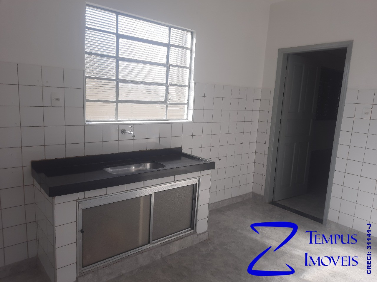 Casa para alugar com 1 quarto, 40m² - Foto 7