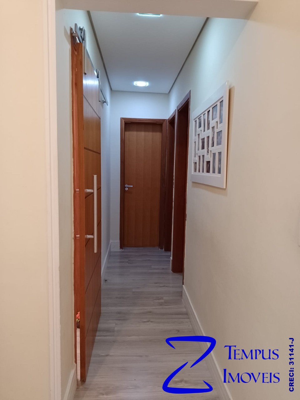 Apartamento à venda com 2 quartos, 68m² - Foto 4