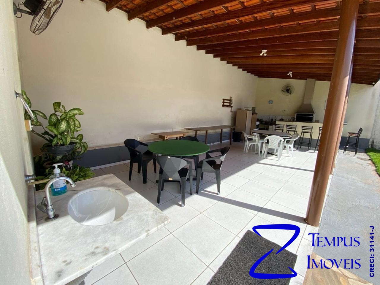 Casa, 1 quarto, 600 m² - Foto 9