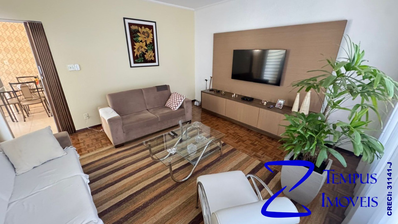 Casa à venda com 3 quartos, 162m² - Foto 4