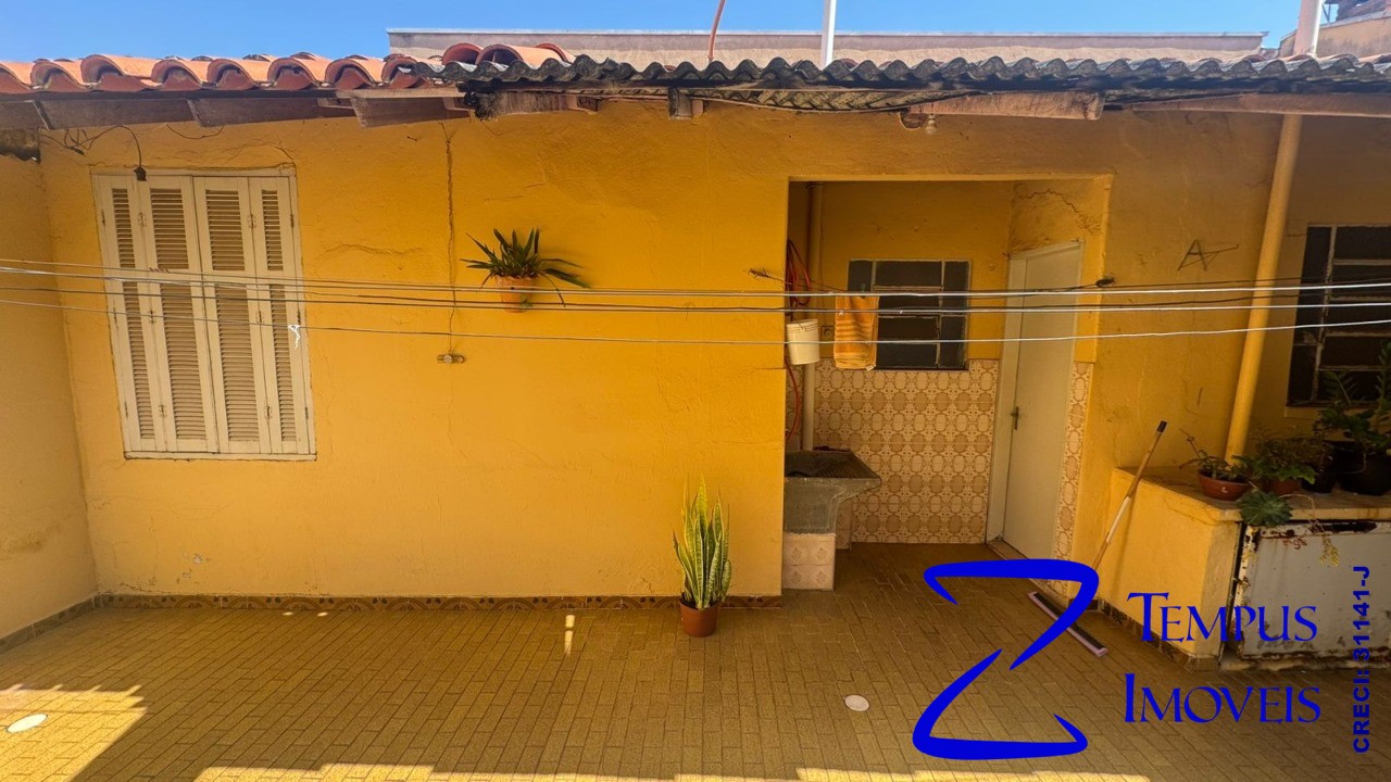 Casa à venda com 3 quartos, 162m² - Foto 27