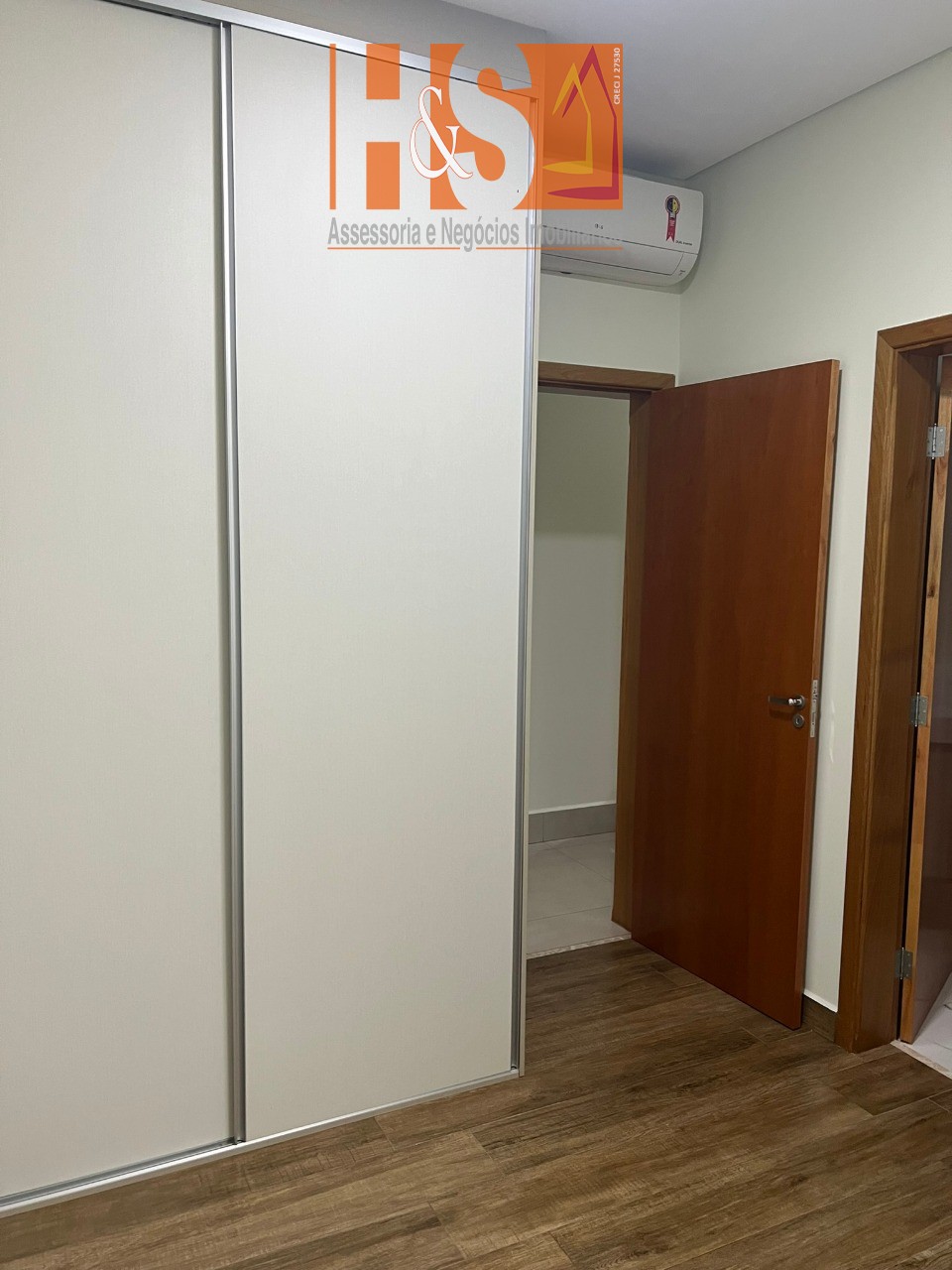 Casa de Condomínio para alugar com 3 quartos, 200m² - Foto 19