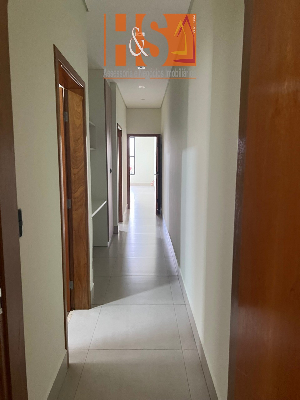Casa de Condomínio para alugar com 3 quartos, 200m² - Foto 6