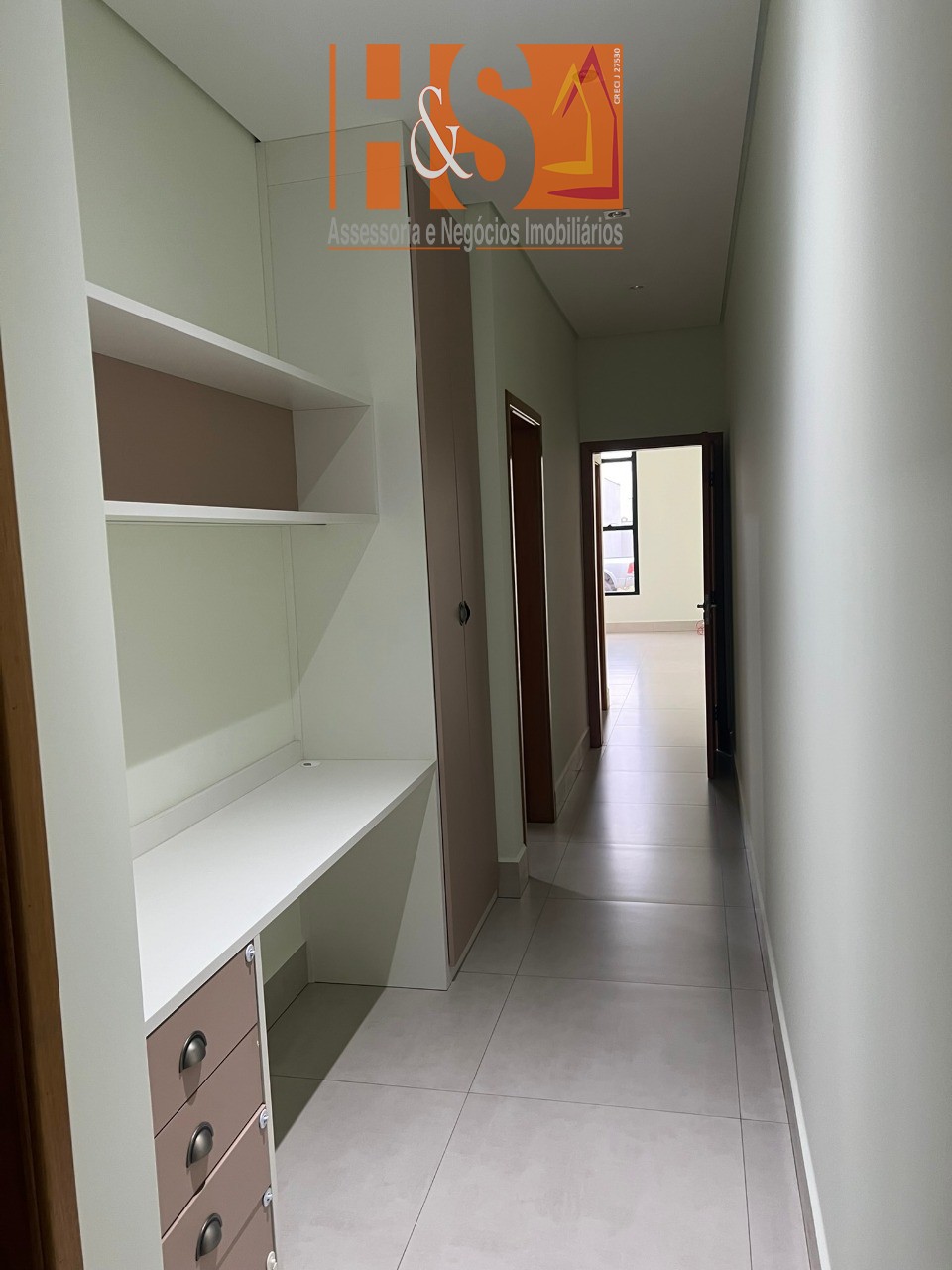 Casa de Condomínio para alugar com 3 quartos, 200m² - Foto 12