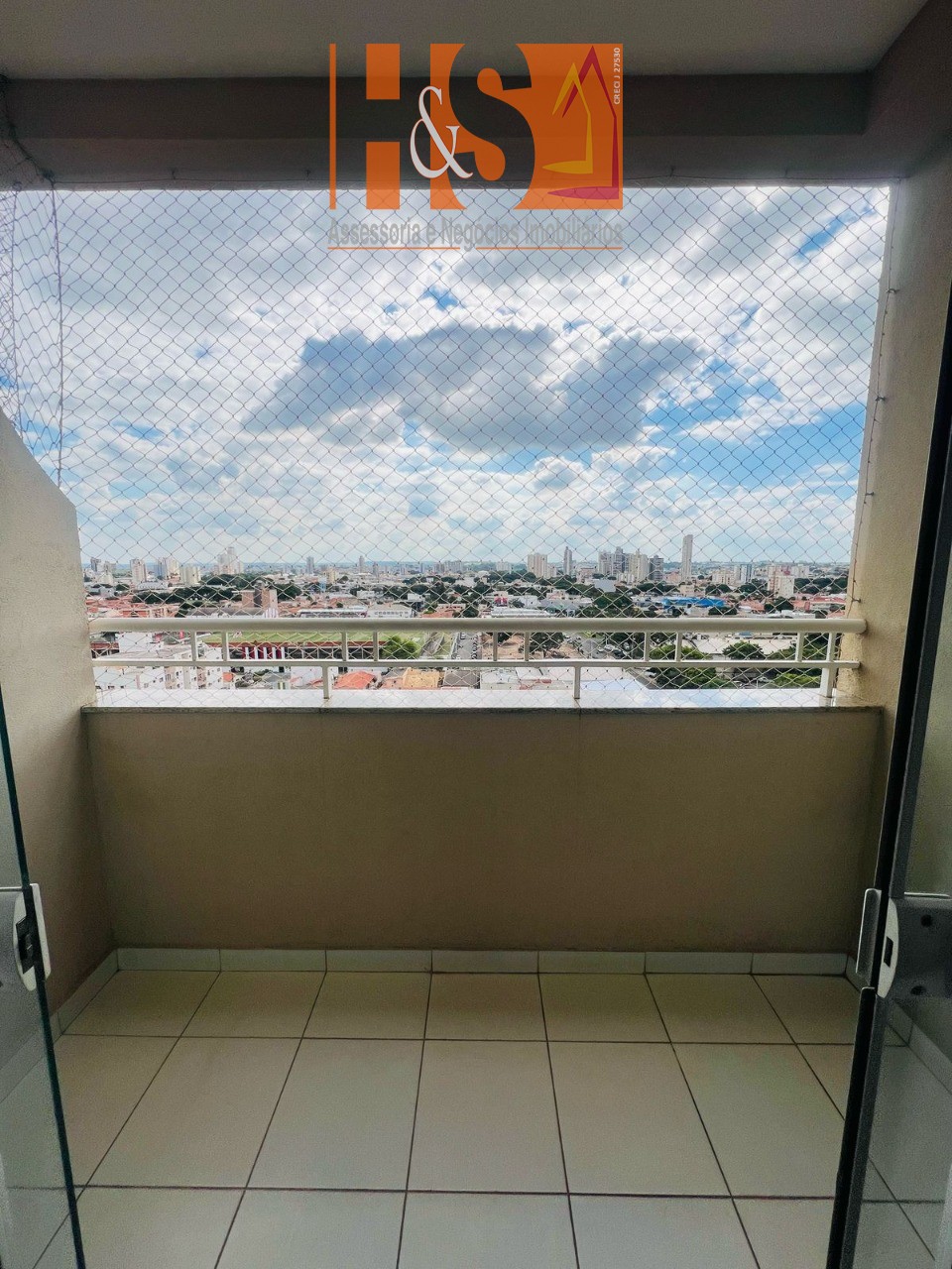 Apartamento para alugar com 3 quartos, 80m² - Foto 3