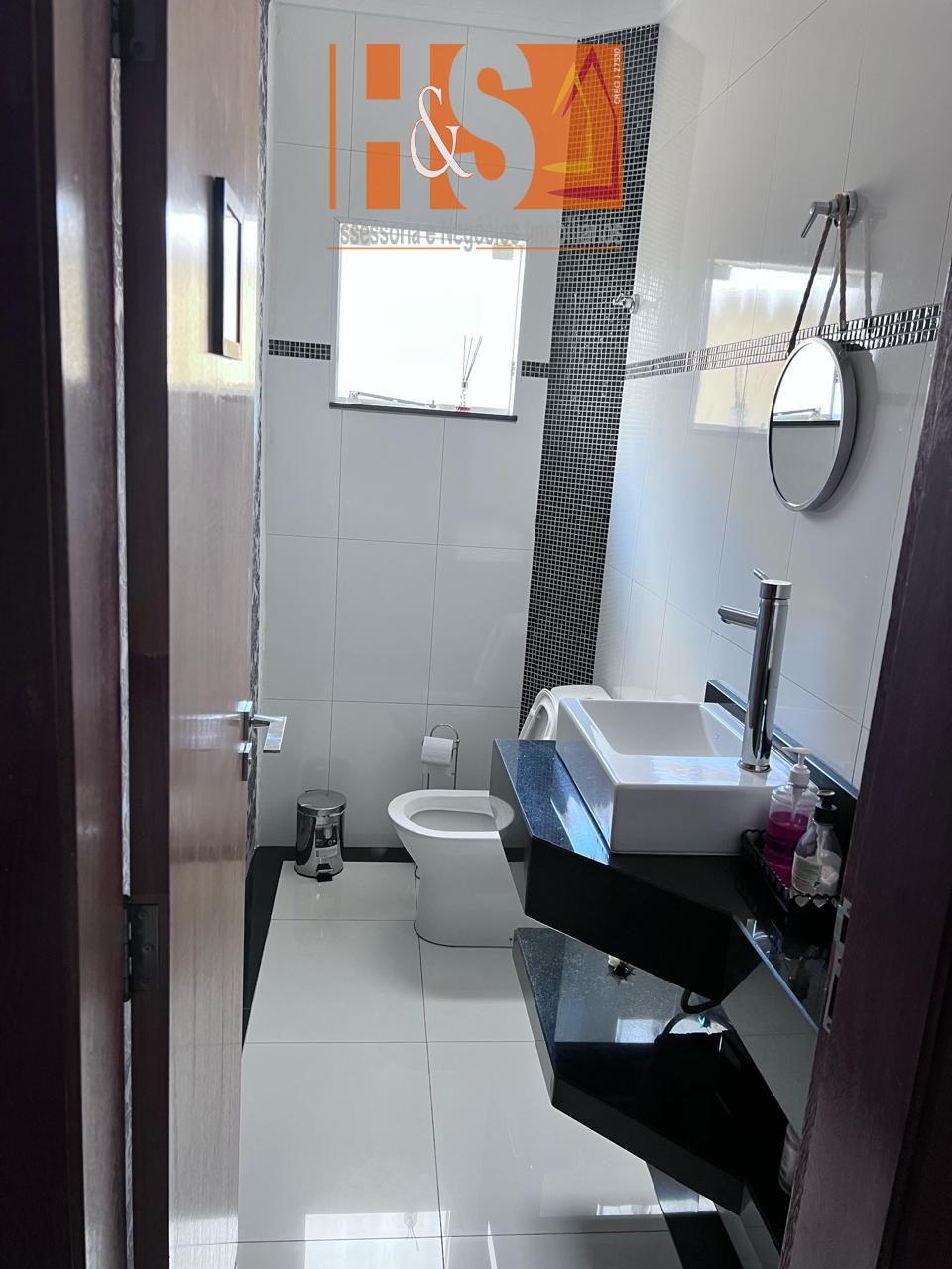 Sobrado para alugar com 3 quartos, 250m² - Foto 2