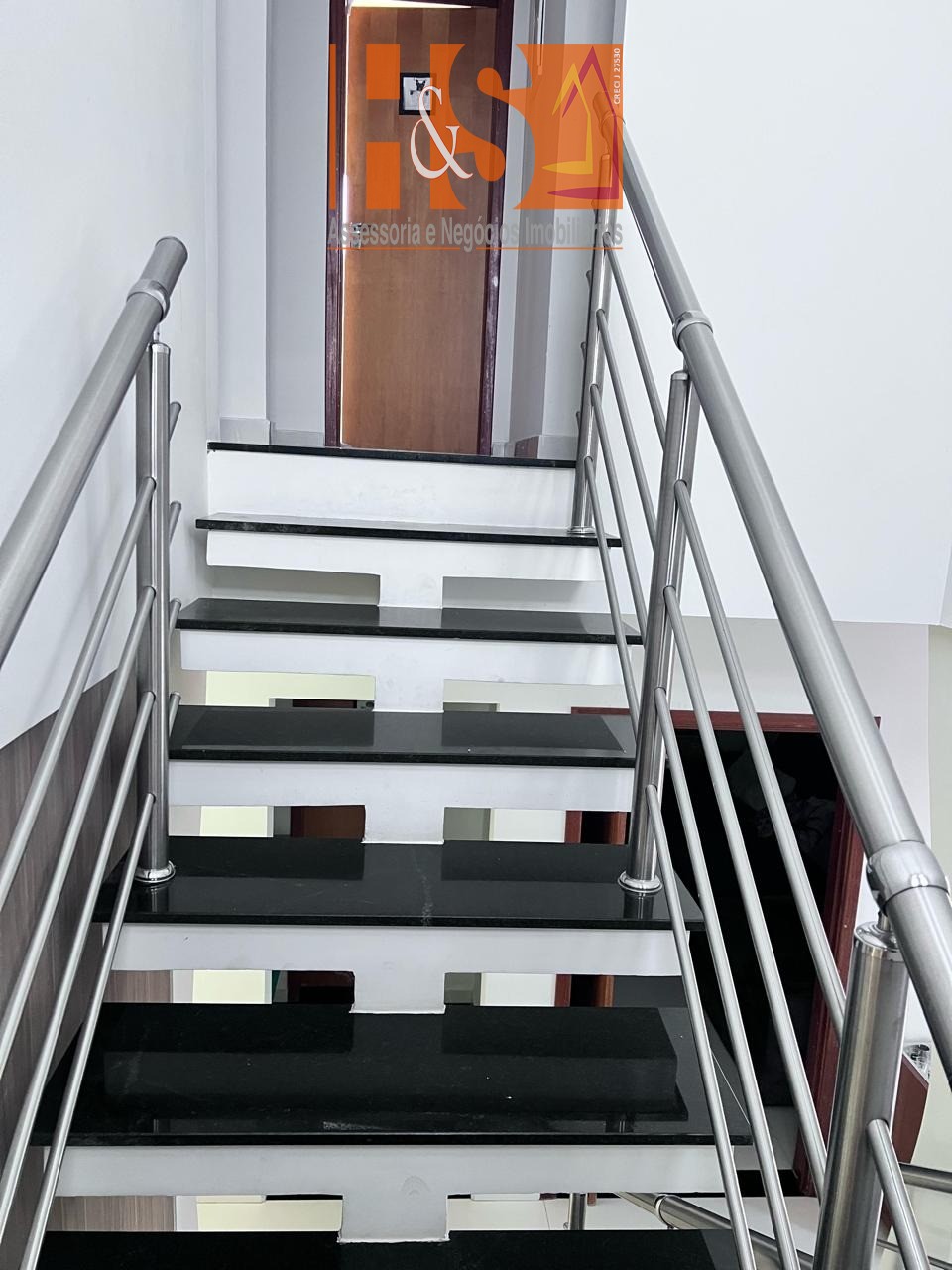 Sobrado para alugar com 3 quartos, 250m² - Foto 30