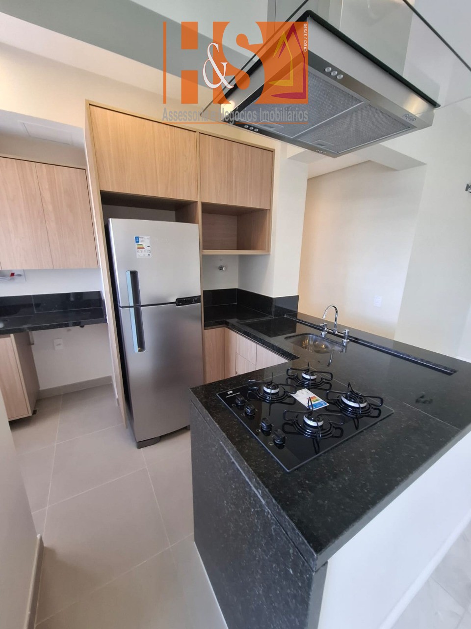 Apartamento para alugar com 2 quartos, 82m² - Foto 9