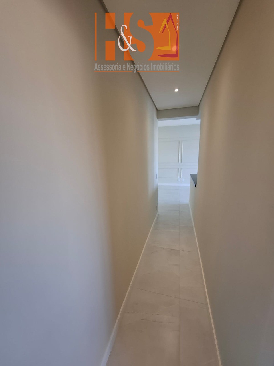 Apartamento para alugar com 2 quartos, 82m² - Foto 11