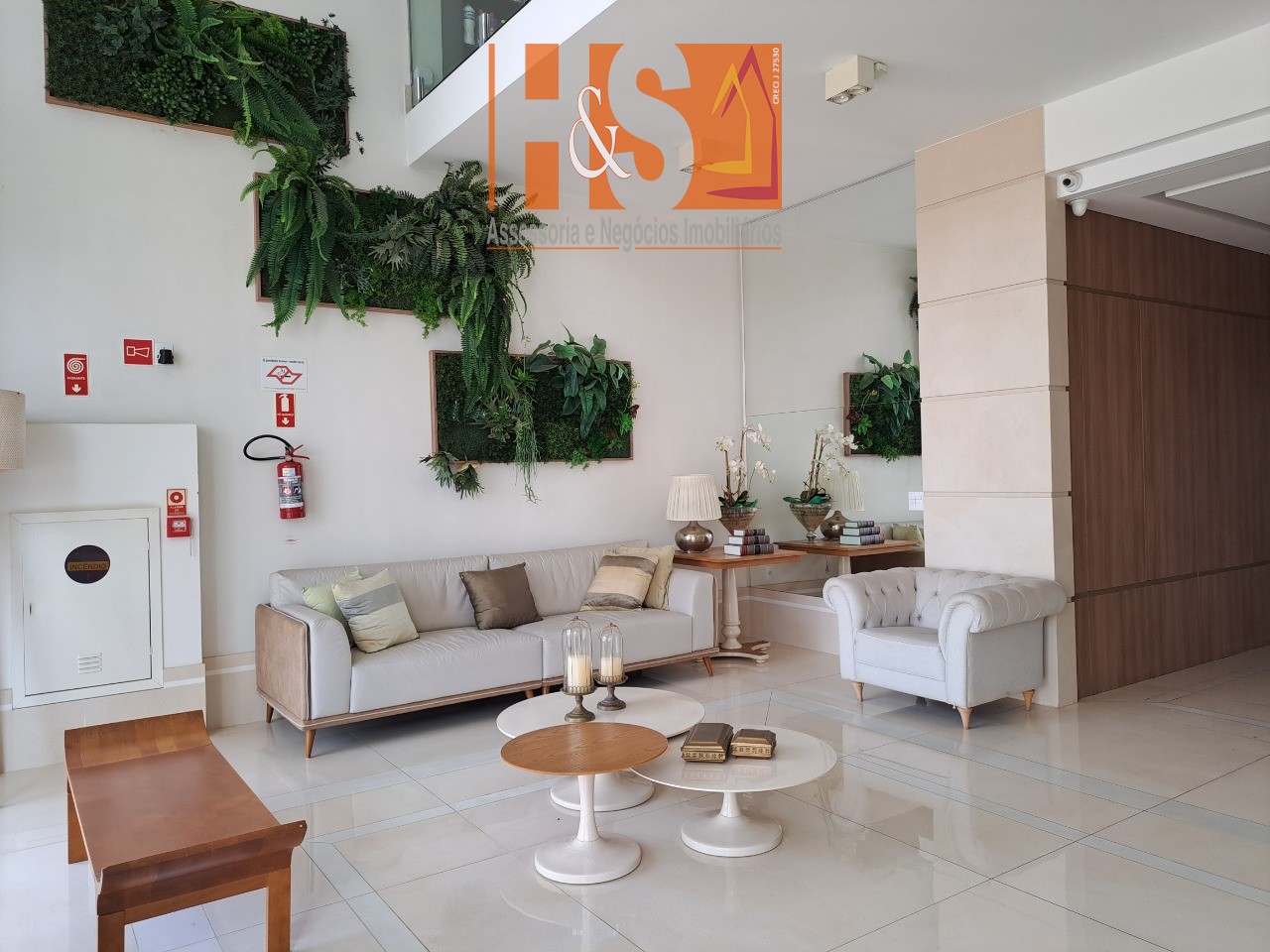 Apartamento para alugar com 2 quartos, 82m² - Foto 2