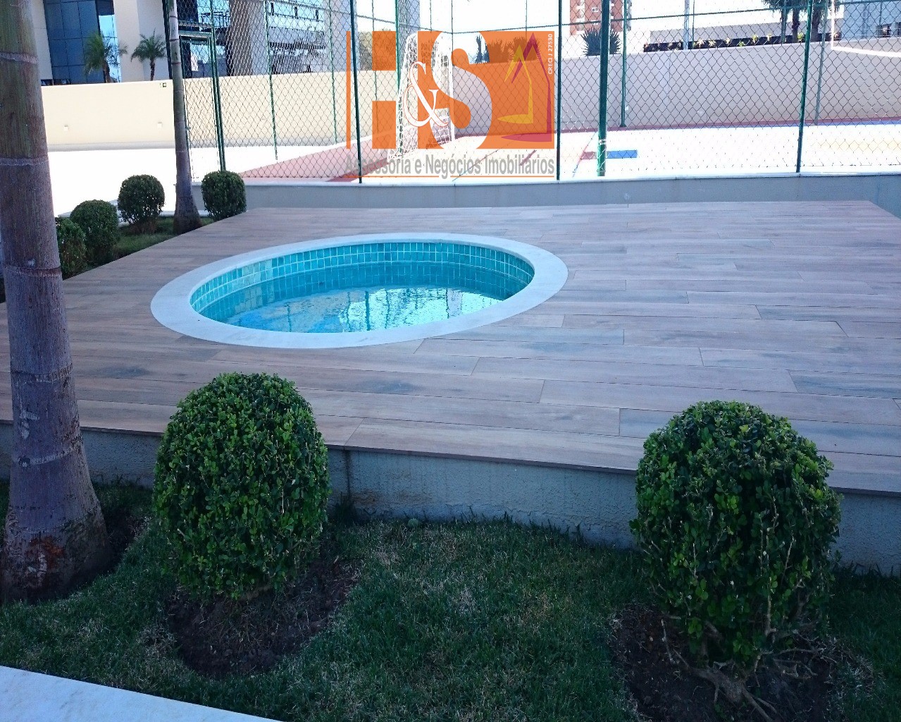 Apartamento para alugar com 2 quartos, 82m² - Foto 32