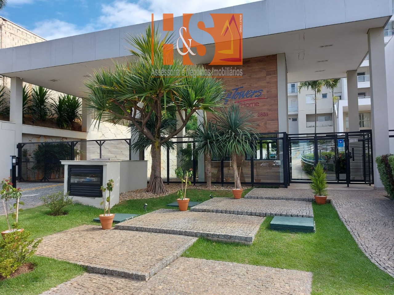 Apartamento para alugar com 2 quartos, 82m² - Foto 43