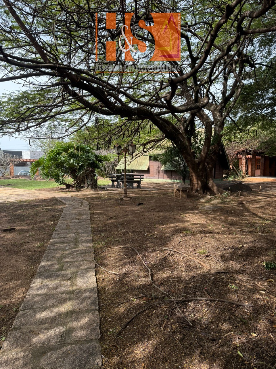 Chácara à venda com 1 quarto, 2492m² - Foto 17