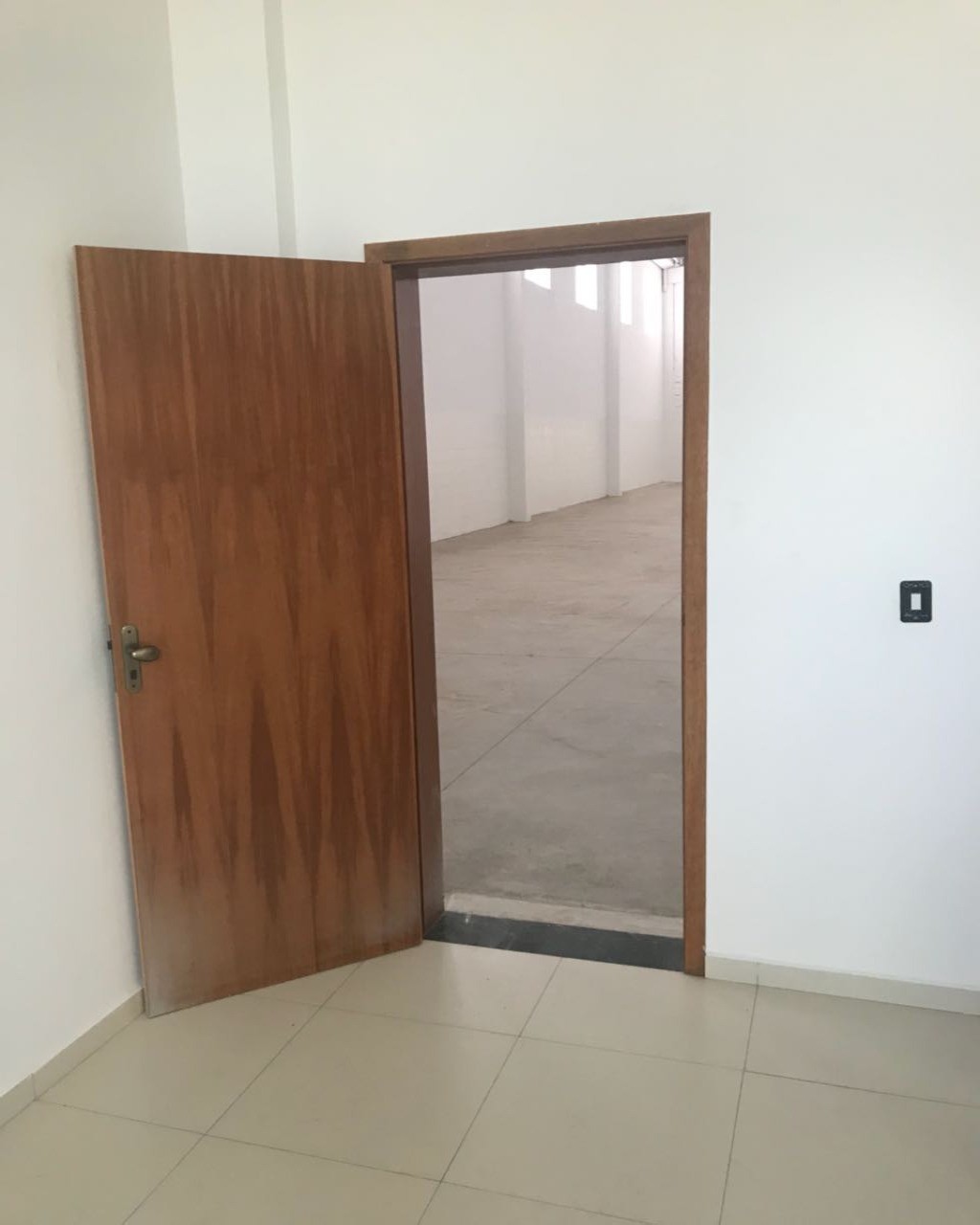 Depósito-Galpão-Armazém para alugar, 632m² - Foto 11