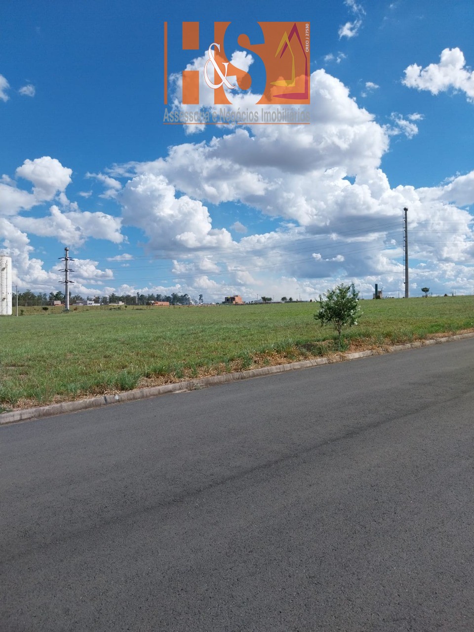 Loteamento e Condomínio - Foto 4