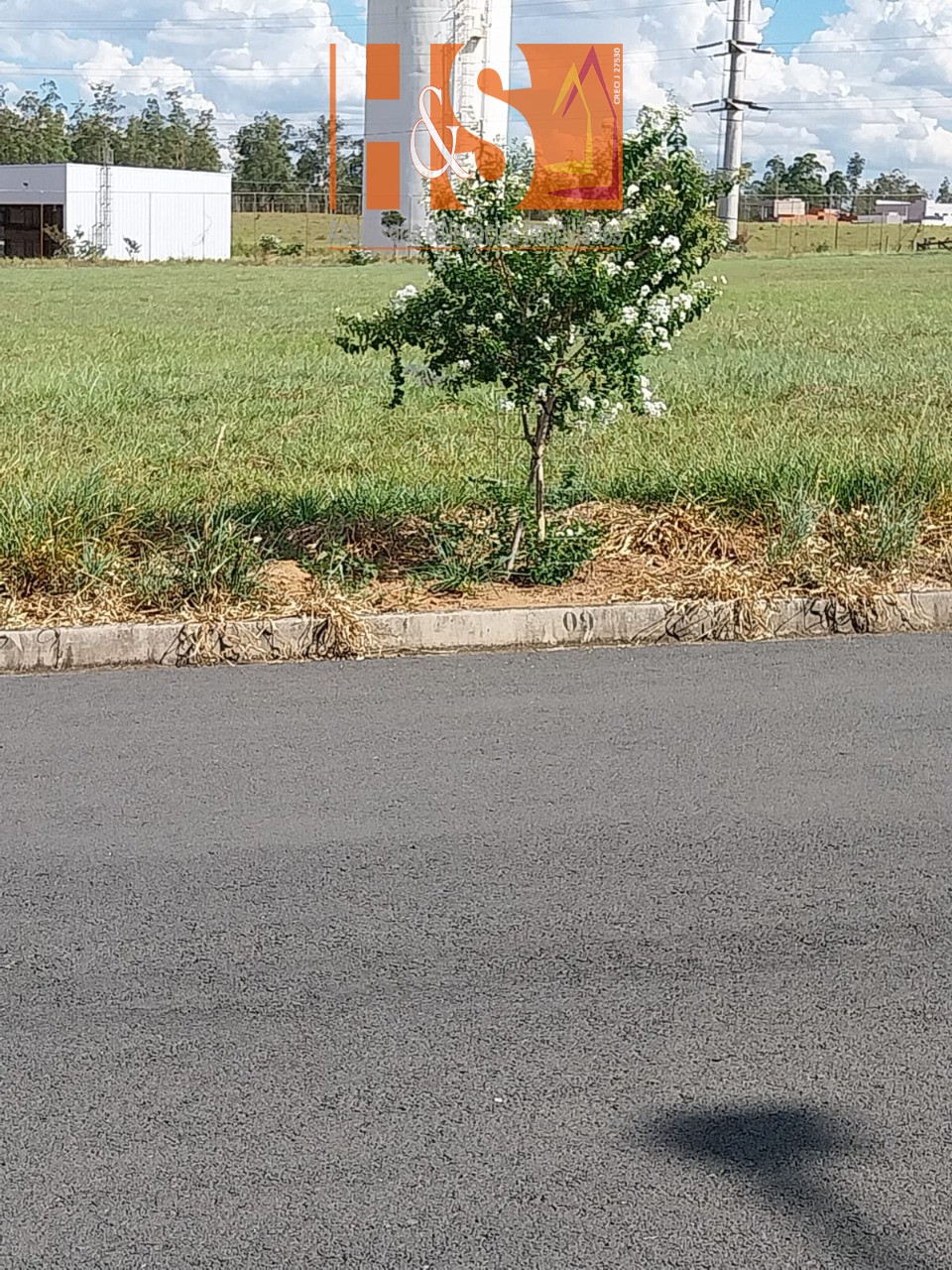 Loteamento e Condomínio - Foto 6