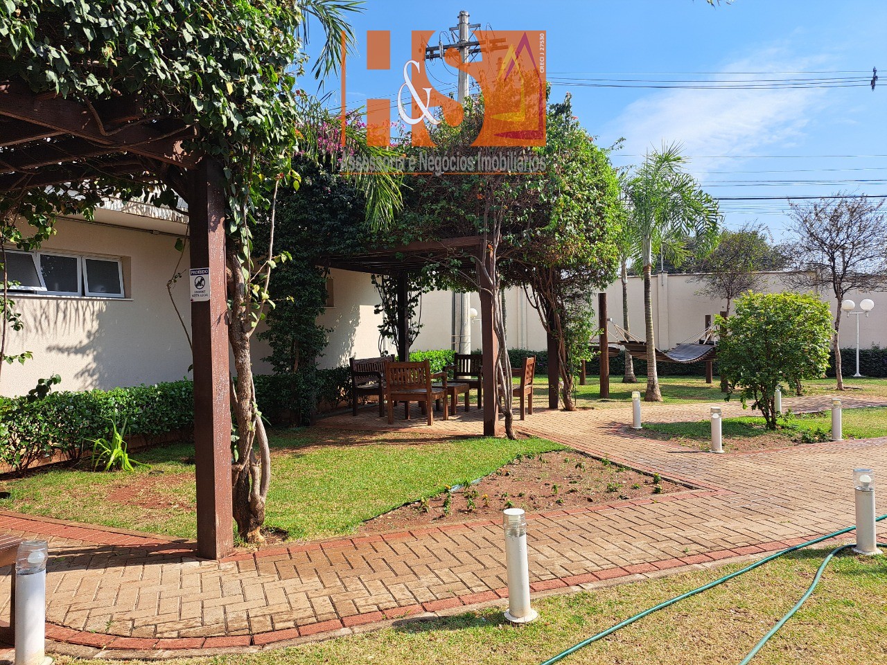 Apartamento para alugar com 2 quartos, 55m² - Foto 23