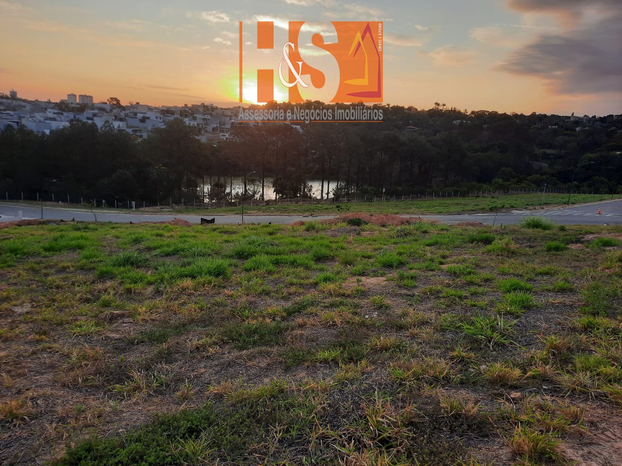 Terreno, 300 m² - Foto 1