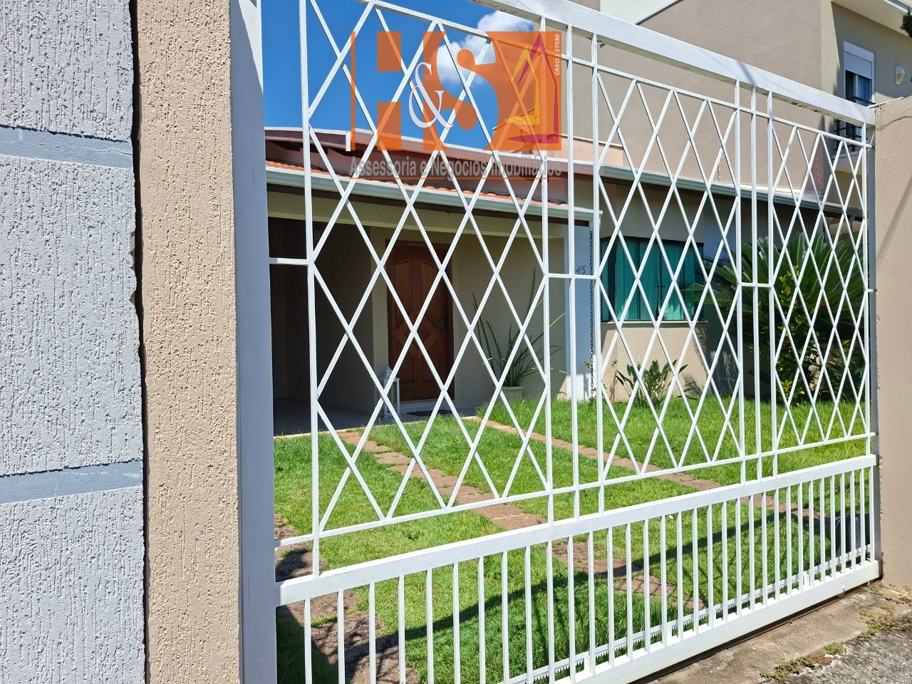 Casa, 3 quartos - Foto 1