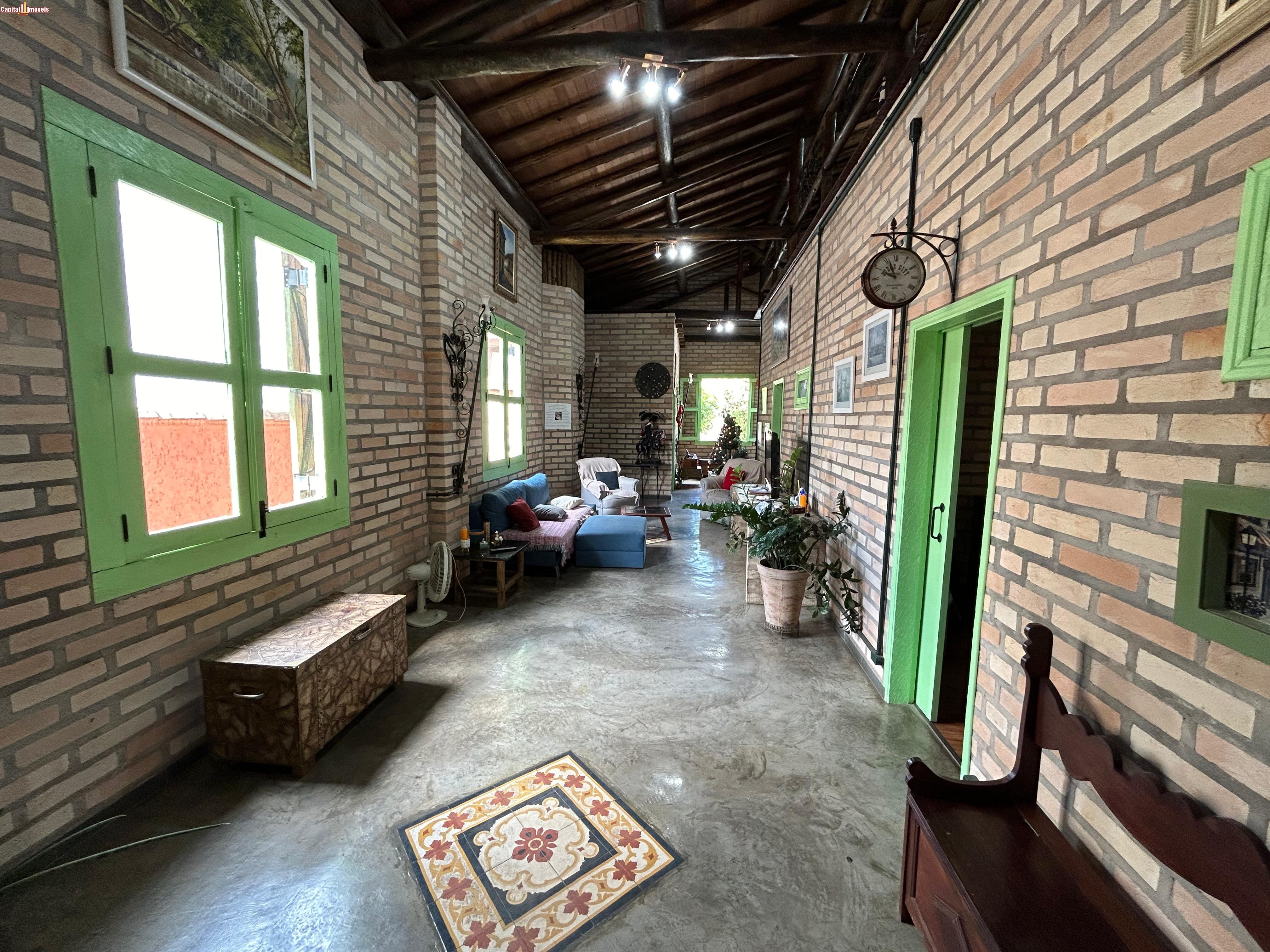Casa, 3 quartos, 256 m² - Foto 3